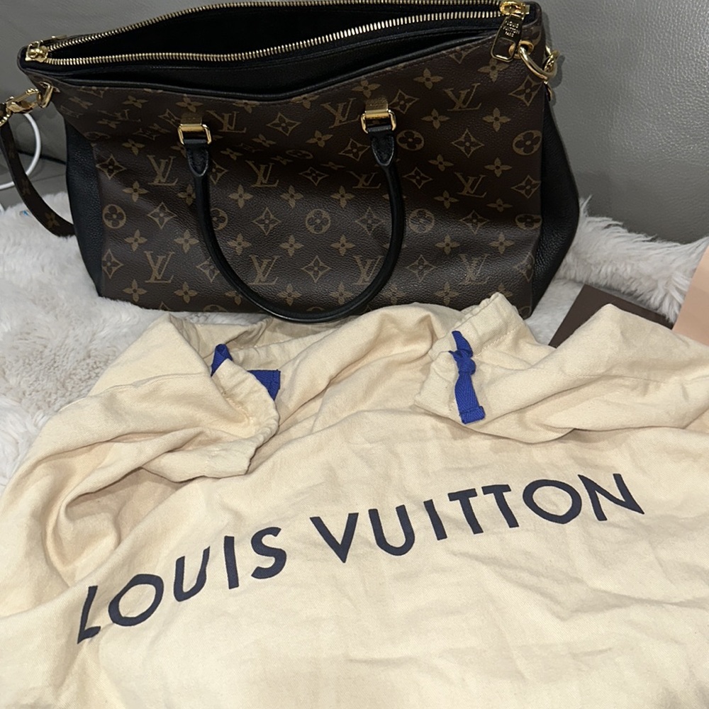 Authentic limited edition discontinued Louis Vuitton Pallas MNG Full NOIR - Picture 11 of 17